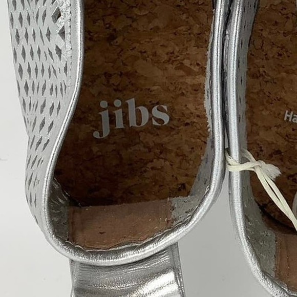 Jibs Size 11 Women 9 Men Mid Rise Silver Slip On Bootie Shoe $80 msrp J16-7 - Picture 6 of 7